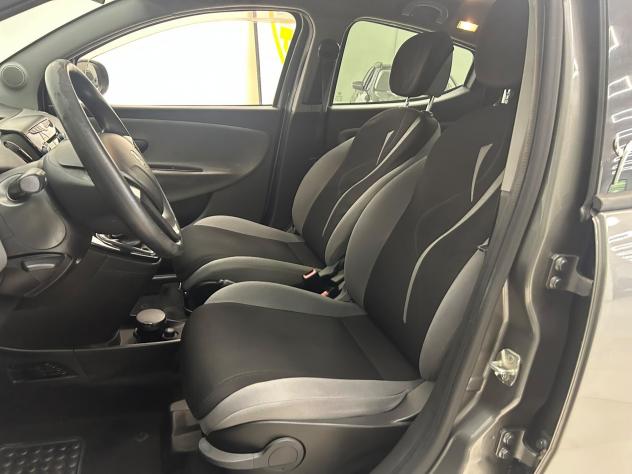 Lancia Ypsilon 1.3 MJT 16V 95 CV 5 porte S&S Gold - Foto 7