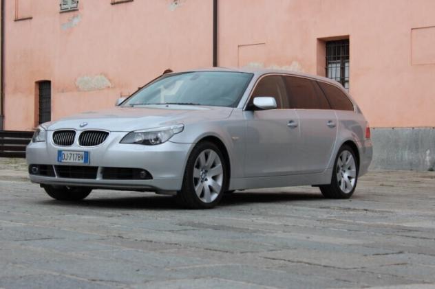Bmw 530d Touring Futura DA AMATORE FULL OPTIONALS 8 GOMME SU CERCHI LEGA - Foto 5