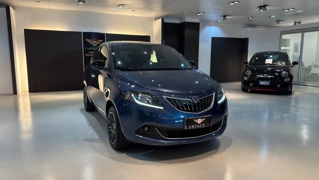 Lancia Ypsilon 1.0 70cv Hybrid Gold - 2023 - Foto 3