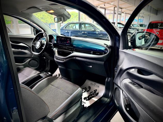 Fiat 500e 42 kWh Icon - Foto 10