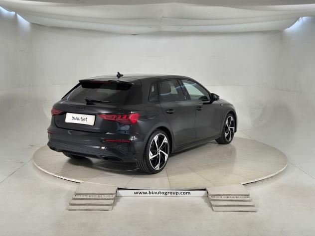 Audi A3 IV 2020 Sportback Benzina Sportback 35 1.5 tfsi S line edition - Foto 4