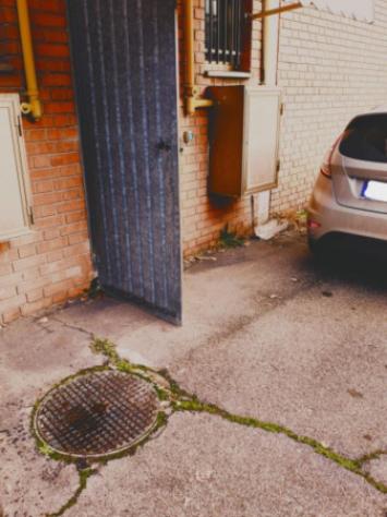 Immobile in asta di 413 m² con più di 5 locali in vendita a Modena - Foto 4