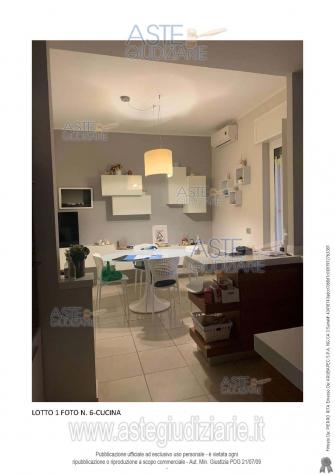 IMMOBILI-IMMOBILE RESIDENZIALE-Traversa III di Via Ludovico D'Angiò n. 22 - Foto 7
