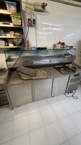 BANCO PIZZA COMPLETO DA CM 200 USATO