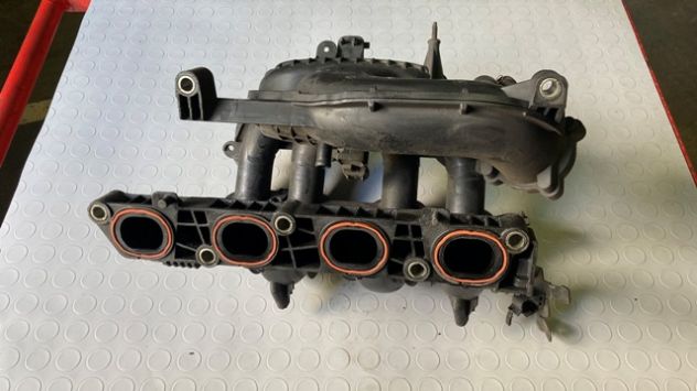 Collettore aspirazione Ford Fiesta 1.4 B/Gpl del 2011 (8A6G-9424-B) - Foto 3