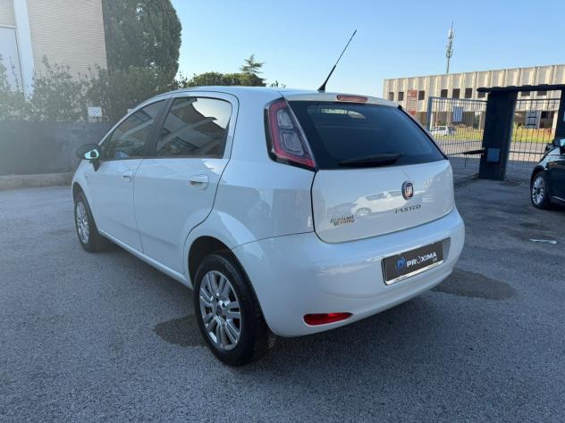FIAT Punto 1.4 Natural Power Easy 77cv - Foto 8