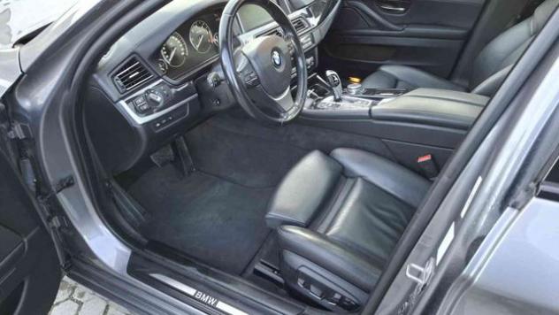 BMW 530 d xDrive Touring Luxury rif. 23686377 - Foto 9