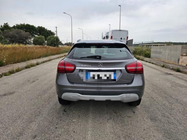 MERCEDES-BENZ GLA 180 d Automatic Business rif. 23746082 - Foto 6