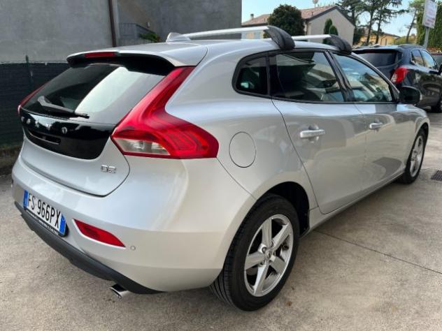 VOLVO V40 D2 Business Plus SENSORI PARK NAVIGATORE rif. 22779327 - Foto 4