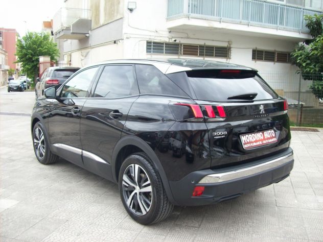 Peugeot 3008 1.5 BlueHDi 130CV S&S EAT8 Allure Pack - Foto 2
