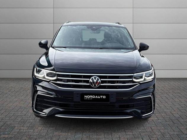 Volkswagen Tiguan 2ª SERIE 2.0 TDI 150 CV SCR DSG 4MOTION R-Line - Foto 4