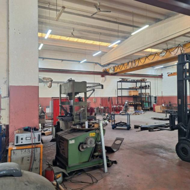 Immobile di 1650 m² con 5 locali in vendita a Casalgrande - Foto 19