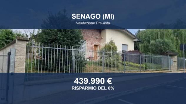 Immobile in asta di 241 m², box auto doppio in vendita a Senago