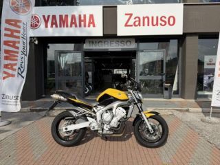 Yamaha FZ6 null
