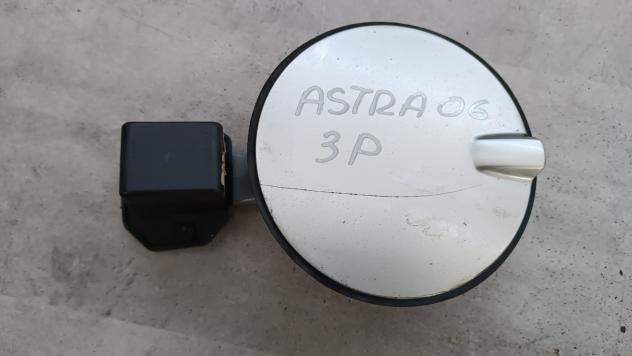 SPORTELLINO CARBURANTE OPEL Astra H Berlina (0407)