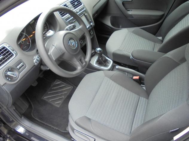 VOLKSWAGEN POLO 1.2 70CV COMFORTLINE 5P UNIPROPRIETARIO NEOPATENTATI - Foto 9