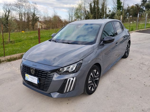Peugeot 208 1.2 PureTech 100 CV Allure - 2025 - 24.000 KM - Foto 3