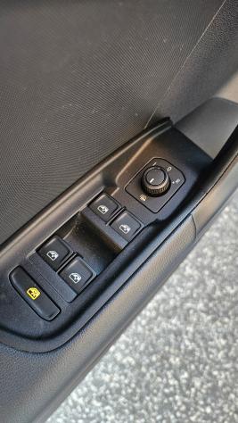 AUDI A1 SPB 30 TFSI S line INTERNO+ESTERNO LED NAV TAGL UFF - Foto 8