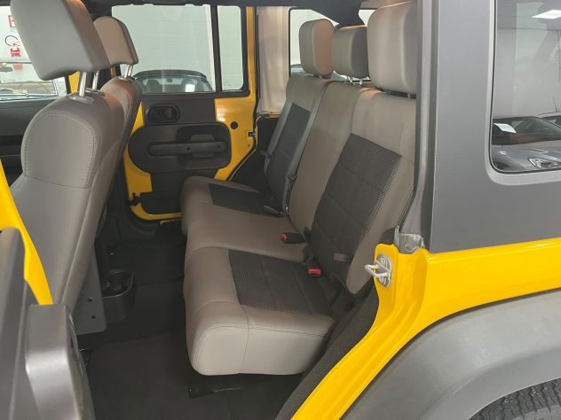 Jeep Wrangler Unlimited 2.8 crd Sport auto dpf - Foto 10