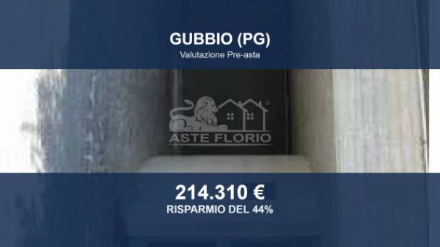 Immobile in asta di 419 m² con più di 5 locali e box auto in vendita a Gubbio