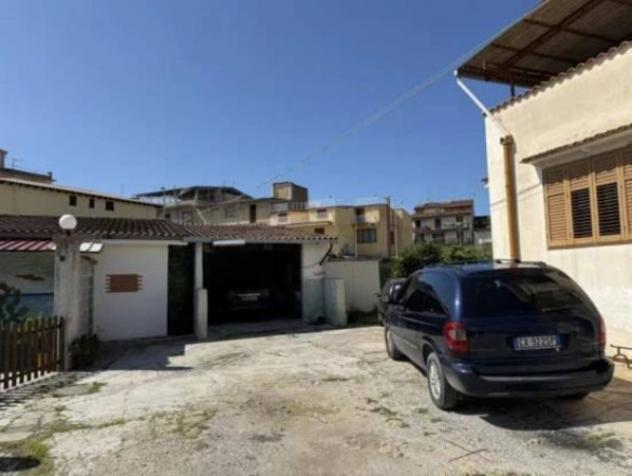Immobile in asta di 112 m² con più di 5 locali in vendita a Partinico - Foto 2
