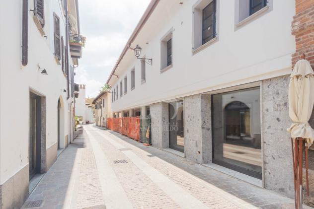 NEGOZIO di 3 vani e di 155 mq (VIMERCATE) rif. N3 FANESHOME - Foto 2