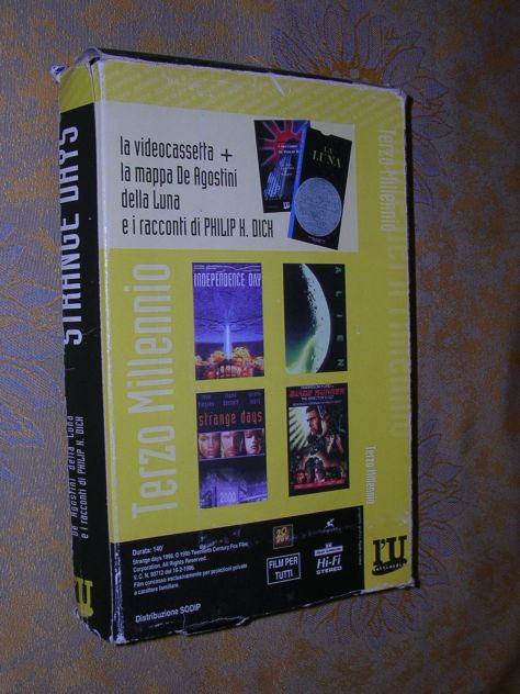 STRANGE DAYS - Foto 3
