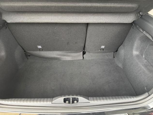 Citroen C3 1.2 puretech Shine s&s 83cv - Foto 17