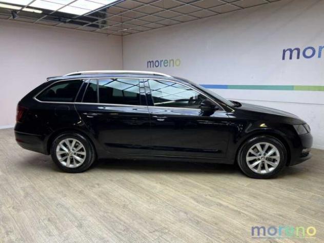 SKODA Octavia Wagon 1.5 130 CV g-tec Executive DSG rif. 18398332 - Foto 4