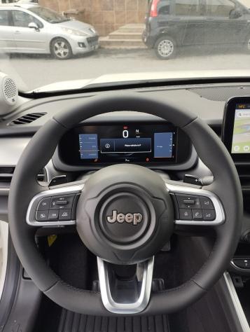 Jeep Avenger 1.2 Turbo MHEV Altitude - Foto 5