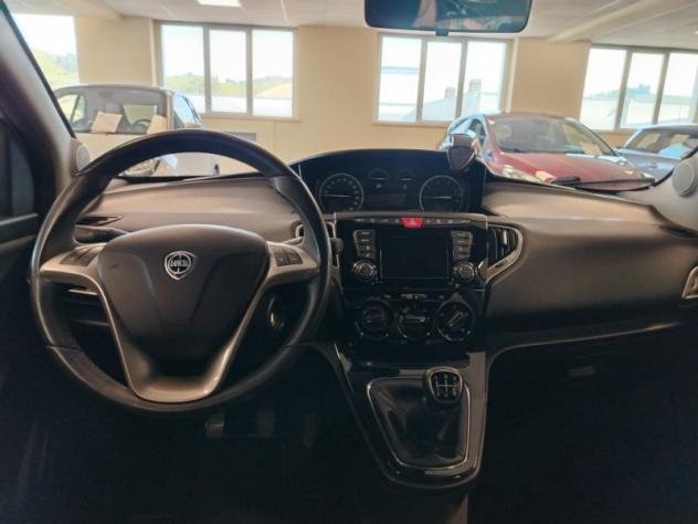 LANCIA Ypsilon 3ª serie Ypsilon 1.3 MJT 16V 95 CV 5 porte S&S Gold - Foto 9
