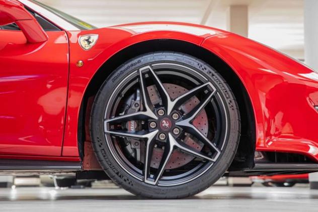 FERRARI 488 PISTA SPIDER|FULL CARBON|LIFT SYSTEM|DAYTONA SEATS rif. 23953027 - Foto 8