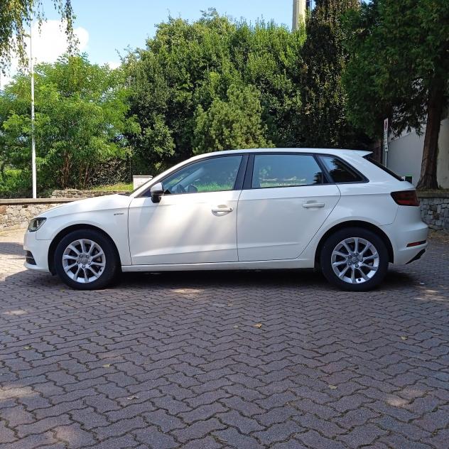Audi A3 SPB 1.4 TFSI g-tron BENZ -METANO NEOPATENTATI - Foto 8