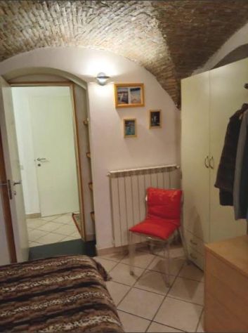Imperia primo entroterra appartamento ind. ristrutturato € 116.000 - Foto 6