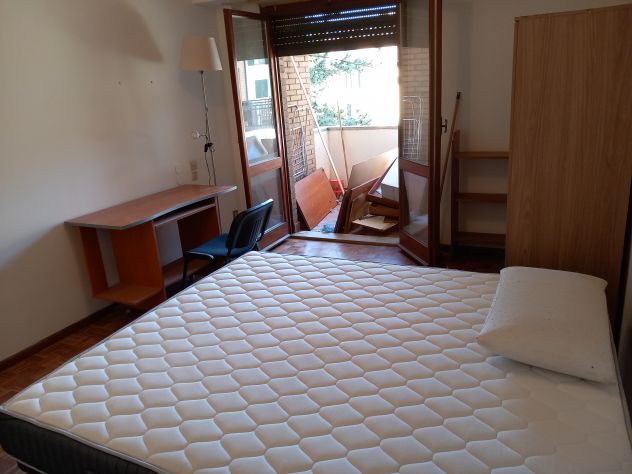 ELCE - 1 O 2 AMPIE CAMERE SINGOLE - Foto 3