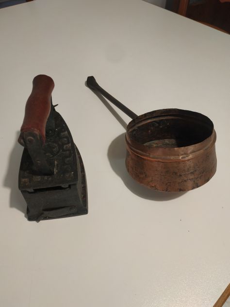 stirare con i carboni