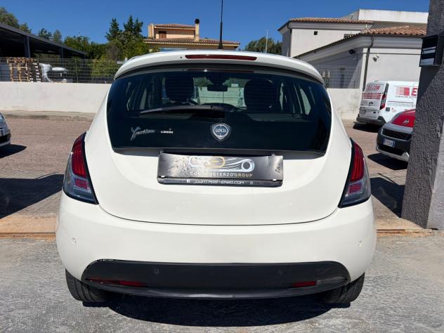 LANCIA YPSILON - NEOPATENTATI - 2 UNITDISP - Foto 6