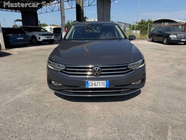 VOLKSWAGEN Passat Variant Passat Variant 2.0 tdi Executive 4motion 200cv dsg rif. 23934661 - Foto 9