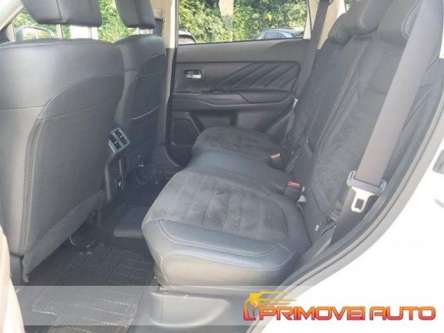 MITSUBISHI Outlander 2.4 MIVEC 4WD PHEV Diamond SDA rif. 19502852 - Foto 9