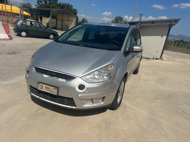 Ford S-Max 2.0 TDCi 140CV - Foto 5