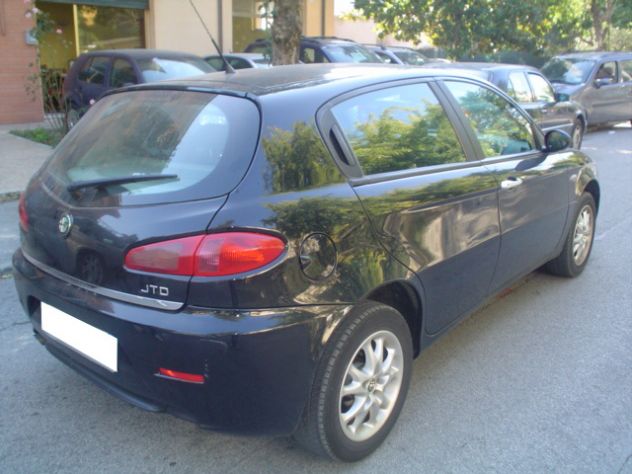 Alfa Romeo 147 1.9 JTD 115CV 5p. Impression - Foto 4