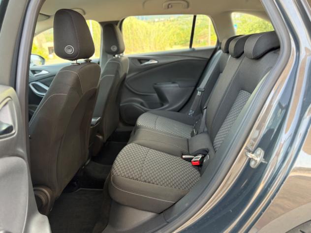 Opel Astra 1.6 CDTi Sports Tourer Business - Foto 9