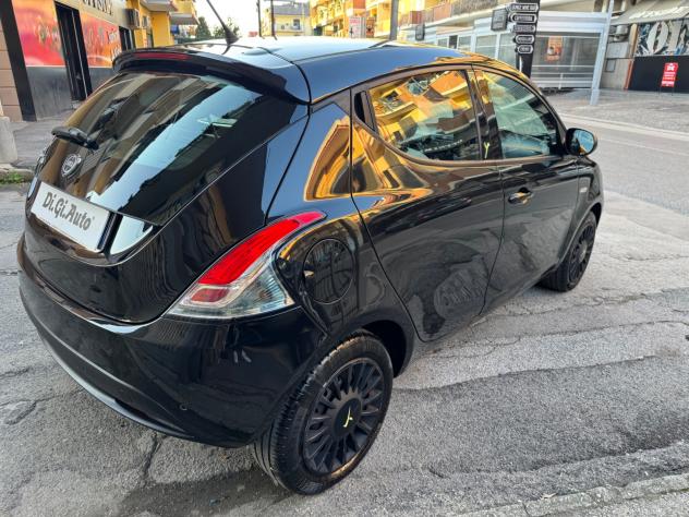 Lancia Ypsilon 1.2 69 CV 5 porte GPL Ecochic Elefantino - Foto 6
