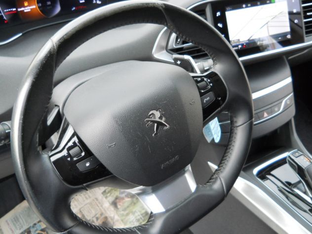 PEUGEOT - 5008 - 1.6 e-HDi 115 CV S&S ETG6 Allure AUTOMATICA - Foto 8