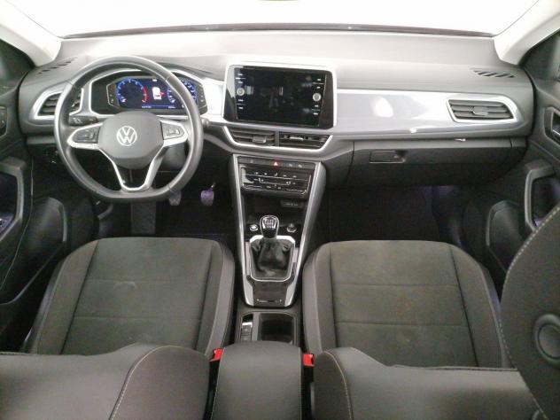 Volkswagen T-Roc 1.0 tsi Style 110cv - Foto 9