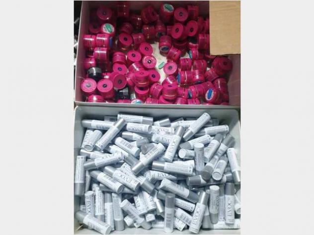 STOCK DI CIRCA 300 PRODOTTI DI COSMETICA ASSORTITI - Foto 9