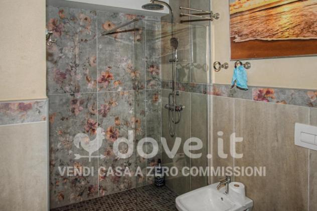 Casa indipendente di 230 m² con più di 5 locali e posto auto in vendita a Castel Giorgio - Foto 7