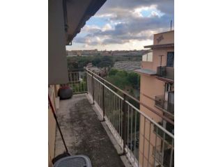 CASAL BERTONE-QUADRILOCALE CON BALCONE