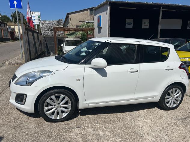 Suzuki Swift 1.2 VVT 5 porte B-Cool GPL - Foto 2