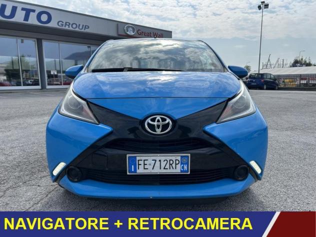 Toyota Aygo 1.0 VVT-i 69 CV 5p x-play NAVI + RETROCAMERA - Foto 2